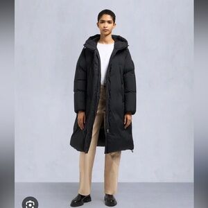 Moose Knuckles Bia Duvet Down Parka M